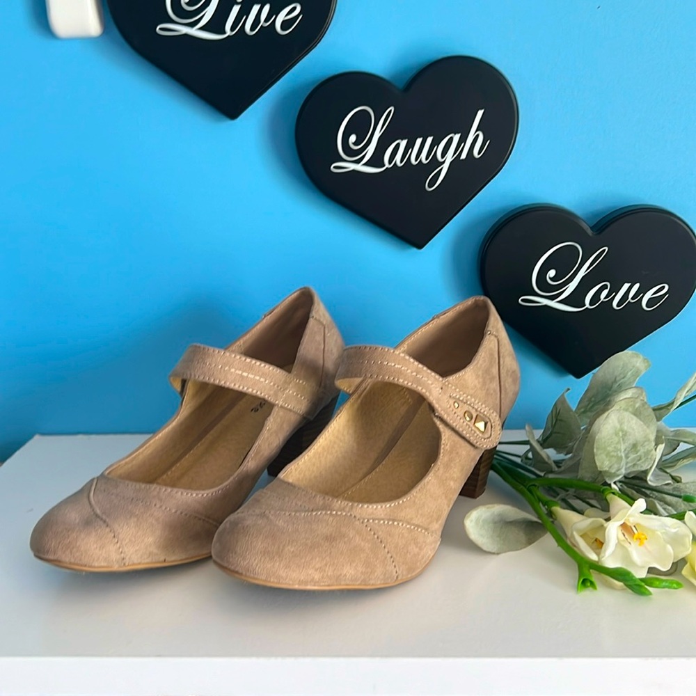 Style Lux brand heeled Mary Jane.Taupe suede with Velcro closure. Size 7 1/2.